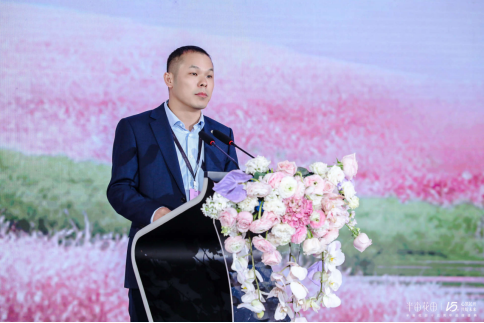 中国身体皮肤护理白皮书（2025）》开创护肤新篇不朽情缘试玩网站心聚花开15载 半亩花田发布《(图5)